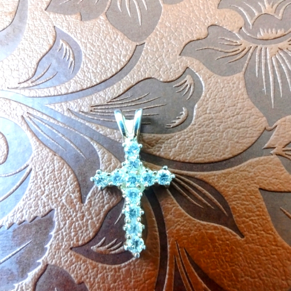 Sterling Silver Cross Pendant
